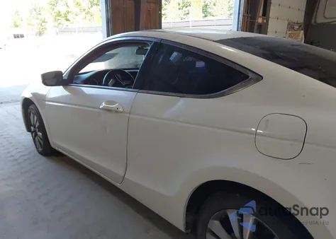 2009 Honda Accord 2.4 Ex из США, поврежденный, VIN 1HGCS12719A025103